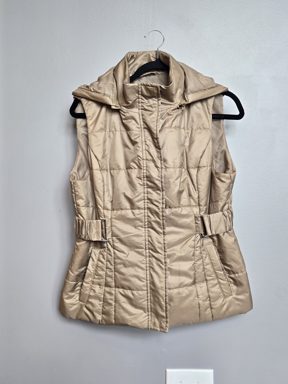 New York & Company Gold Quilted Puffer Vest Hooded Belted Medium